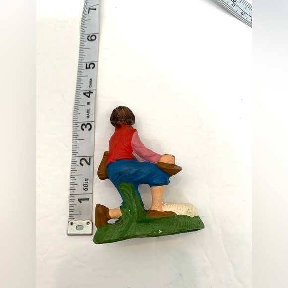 Vintage Chalkware Christmas Nativity Figure Shepherd Boy Italy - Picture 2 of 4